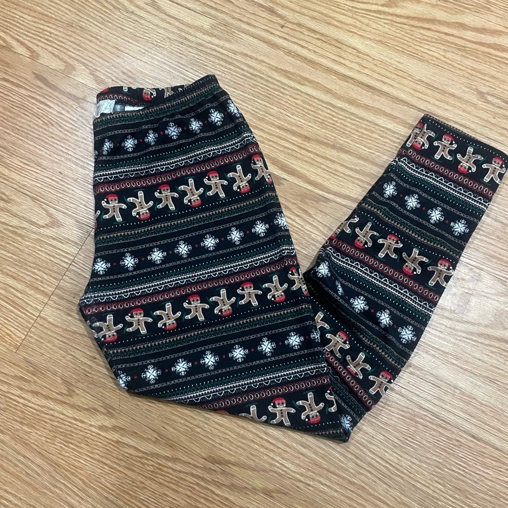 Winter themed leggings